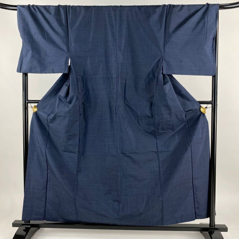 男着物 身丈160cm 裄丈70cm L 袷 紬 幾何学 紺色 正絹 美品 名品
