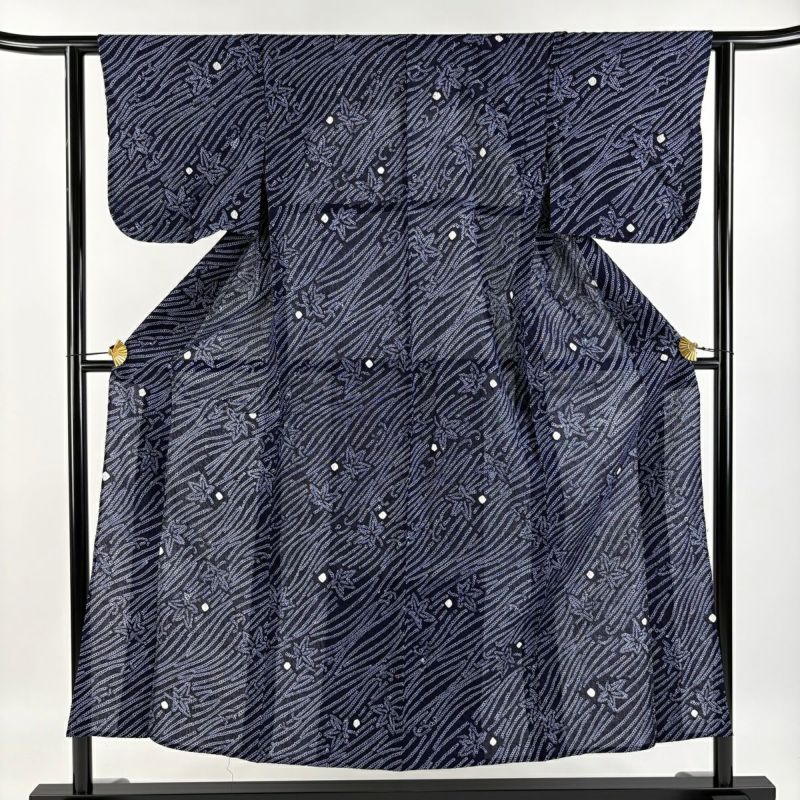 浴衣 身丈151.5cm 裄丈62cm S 絞り浴衣 楓 濃紺 綿 名品｜中古