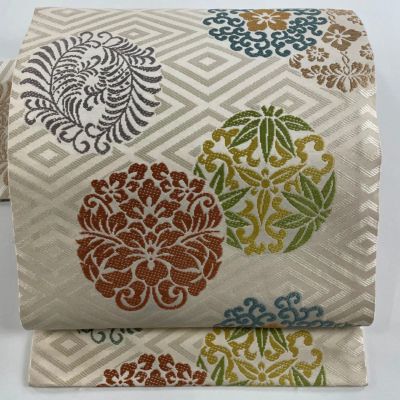 https://buysell.itembox.design/product/573/000002557344/000002557344-01-m.jpg