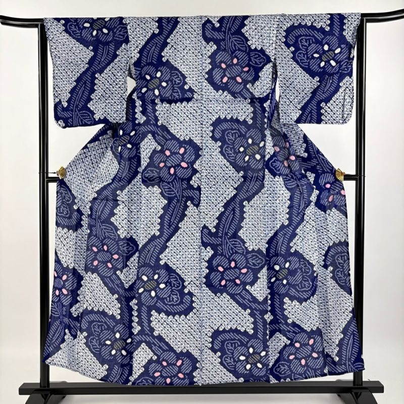 正規品販売！ 浴衣 身丈156cm 裄丈64cm M 絞り浴衣 草花 青紫 綿 名品｜中古 着物・浴衣
