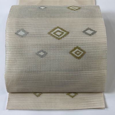 https://buysell.itembox.design/product/576/000002557614/000002557614-01-m.jpg