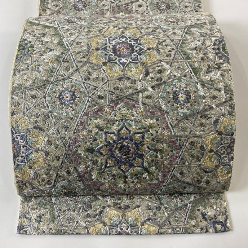 袋帯 逸品 華文 金糸 刺繍 灰色 六通 正絹｜中古・古着