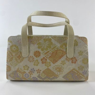 https://buysell.itembox.design/product/577/000002557723/000002557723-01-m.jpg