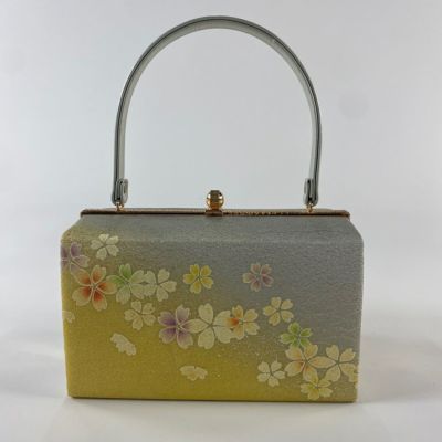 https://buysell.itembox.design/product/577/000002557724/000002557724-01-m.jpg