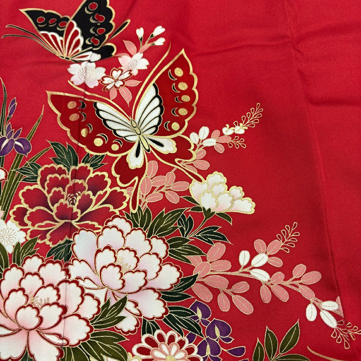 美品】 振袖 身丈159cm 裄丈63cm S 袷 蝶 花車 金糸 金彩 赤 正絹 秀品