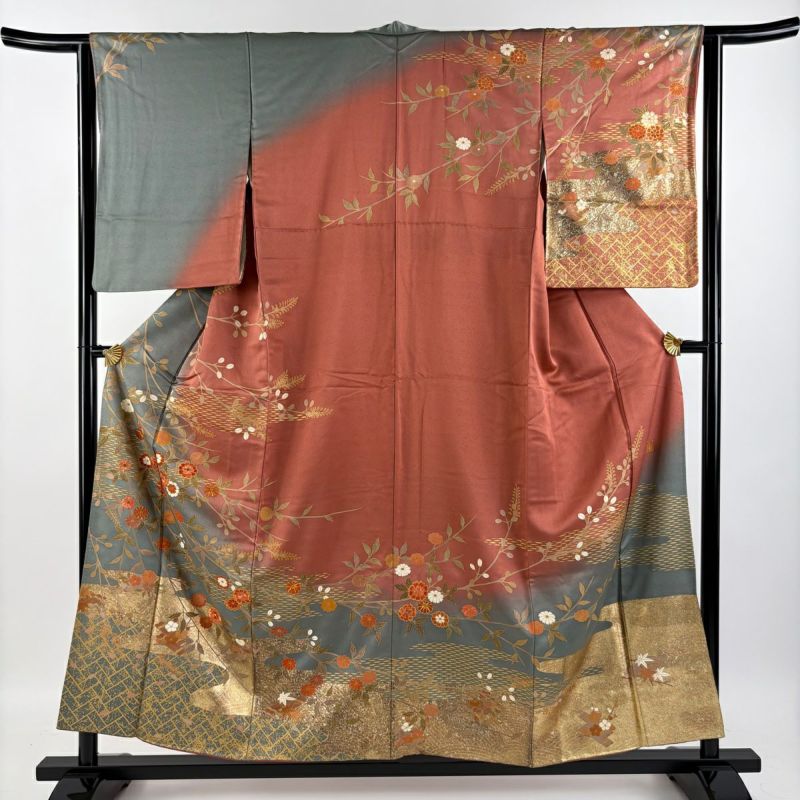 No.2599 正絹金彩辻が花草花文様訪問着　落款　美品 訪問着 着物 正絹 袷 麗幻辻が花 金糸 水色 織り柄 春 秋 冬 未