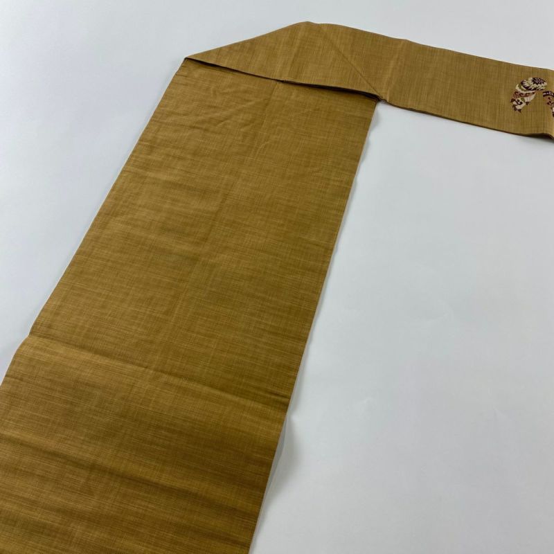 名古屋帯 美品 秀品 紬地 筍 野菜 刺繍 山吹茶色 正絹｜中古