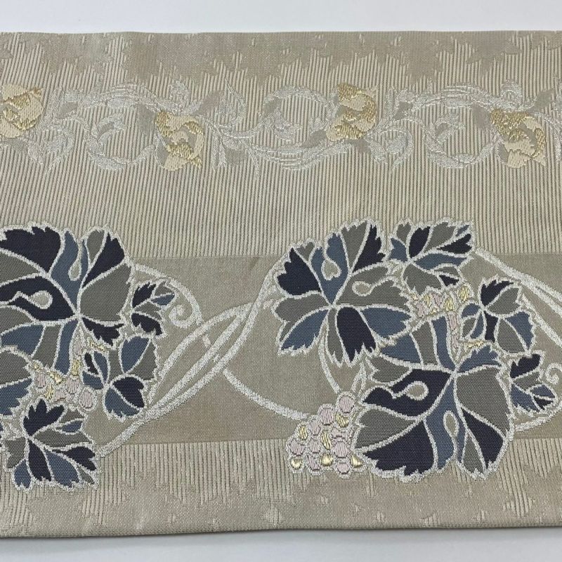 袋帯 美品 秀品 夏帯 絽 葡萄 花唐草 金銀糸 箔 灰白 六通 正絹