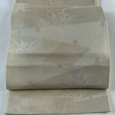 https://buysell.itembox.design/product/589/000002458933/000002458933-01-m.jpg