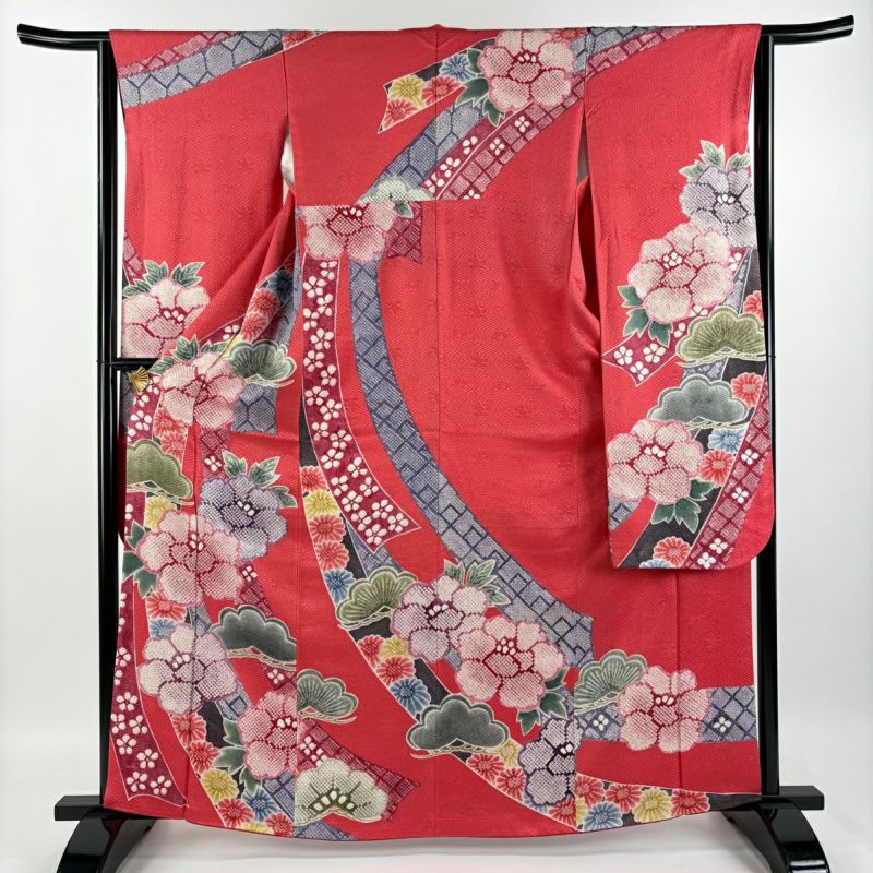 振袖 身丈163.5cm 裄丈63cm S 袷 牡丹 松 絞り 濃ピンク 正絹