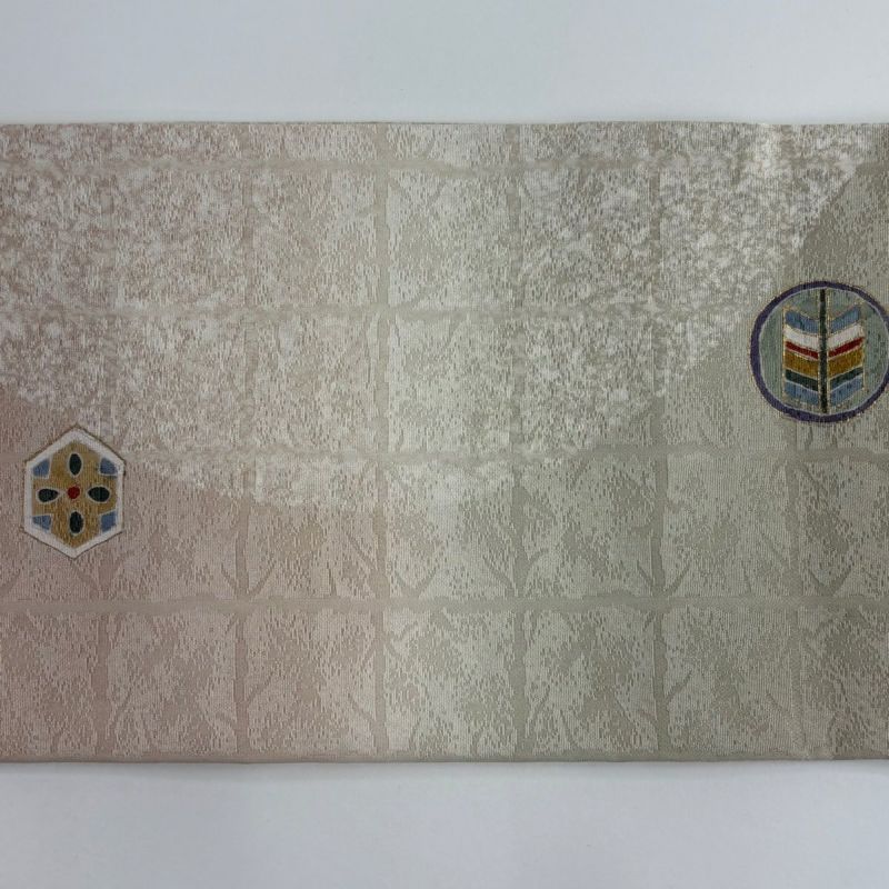 名古屋帯 秀品 華文 亀甲 金彩 灰緑 正絹｜中古・古着