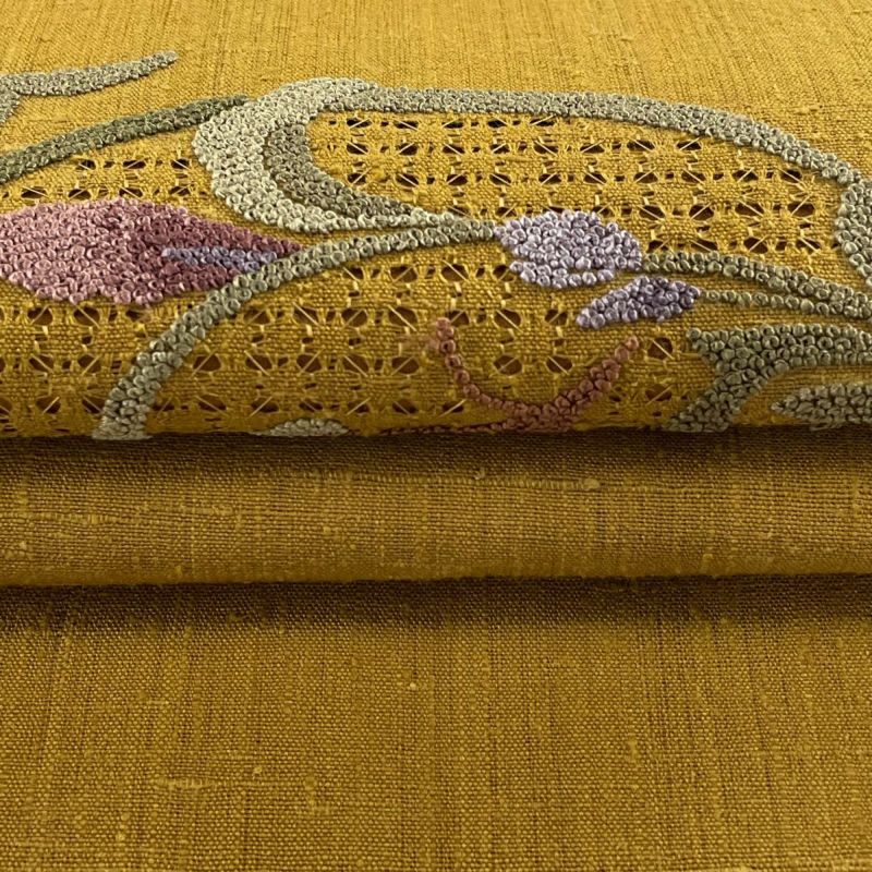 名古屋帯】紬地 市松花唐草仕覆文 生成り 美品 銘品