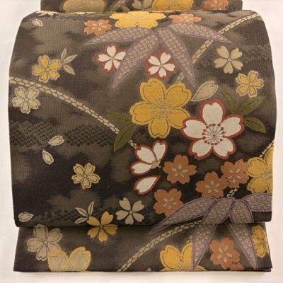 袋帯 美品 秀品 やまと 桜 笹 焦茶色 六通 正絹｜中古・古着