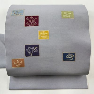 https://buysell.itembox.design/product/604/000002560495/000002560495-01-m.jpg