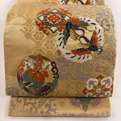 https://buysell.itembox.design/product/605/000002560591/000002560591-01-m.jpg