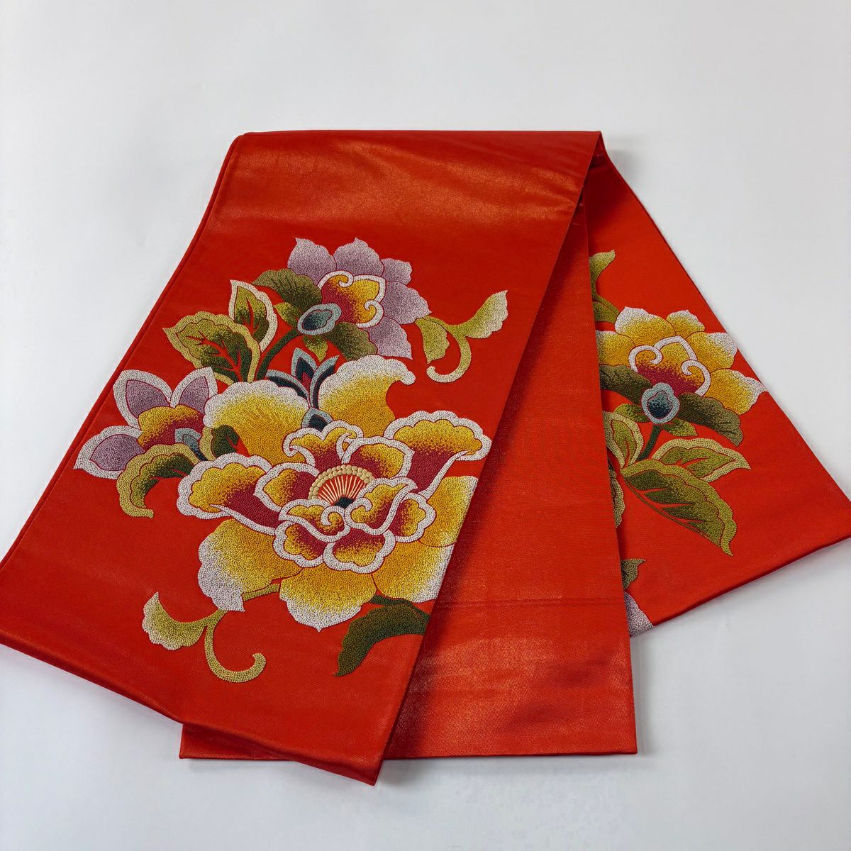 袋帯 秀品 花唐草 相良刺繍 金通し オレンジ お太鼓柄 正絹｜中古