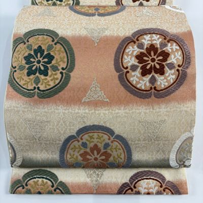 https://buysell.itembox.design/product/610/000002561070/000002561070-01-m.jpg
