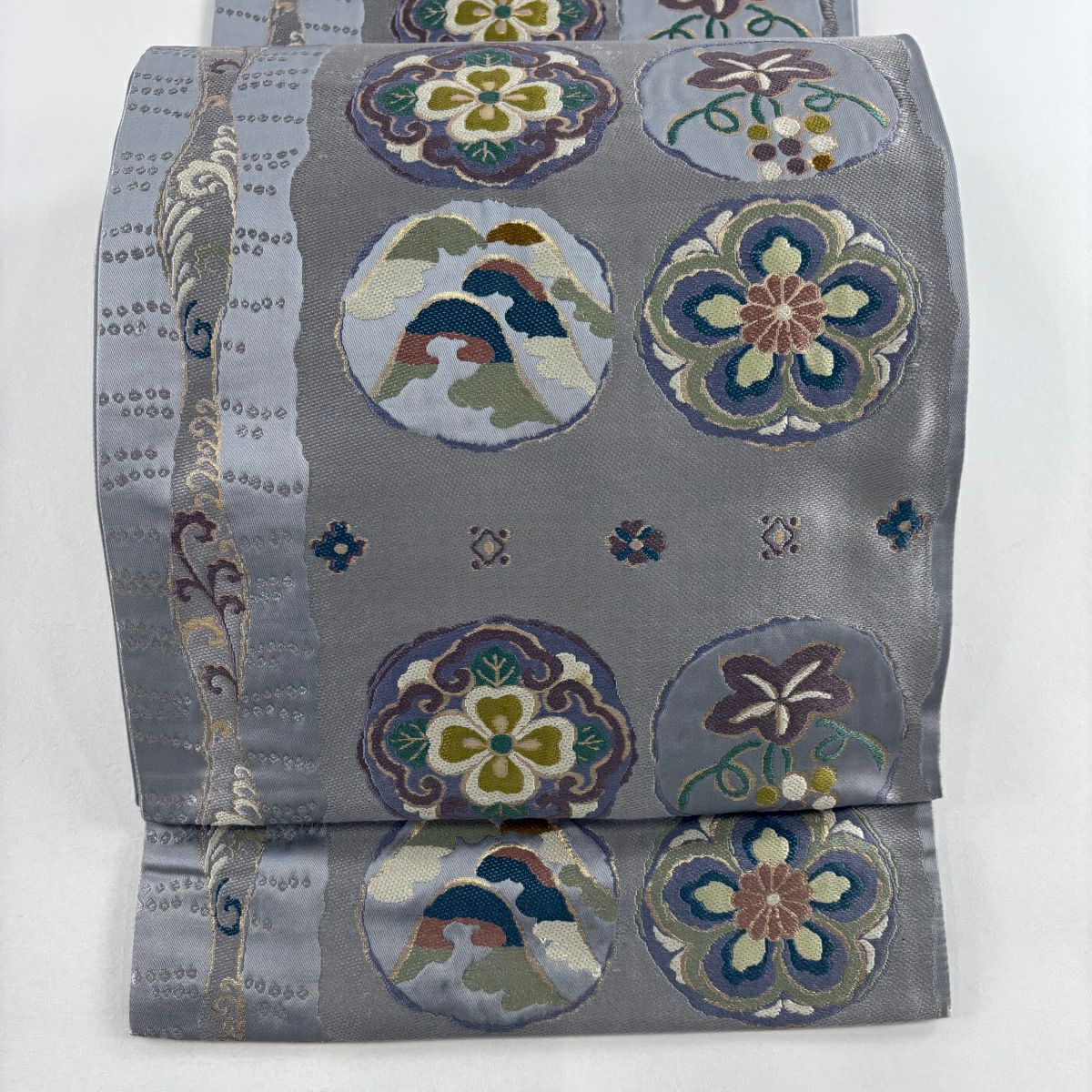 グレー色　花刺繍袋帯 袋帯 グレー 花と蝶の刺繍 - メルカリ