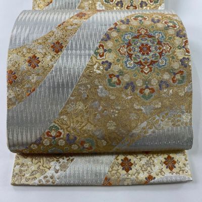 https://buysell.itembox.design/product/614/000002561471/000002561471-01-m.jpg