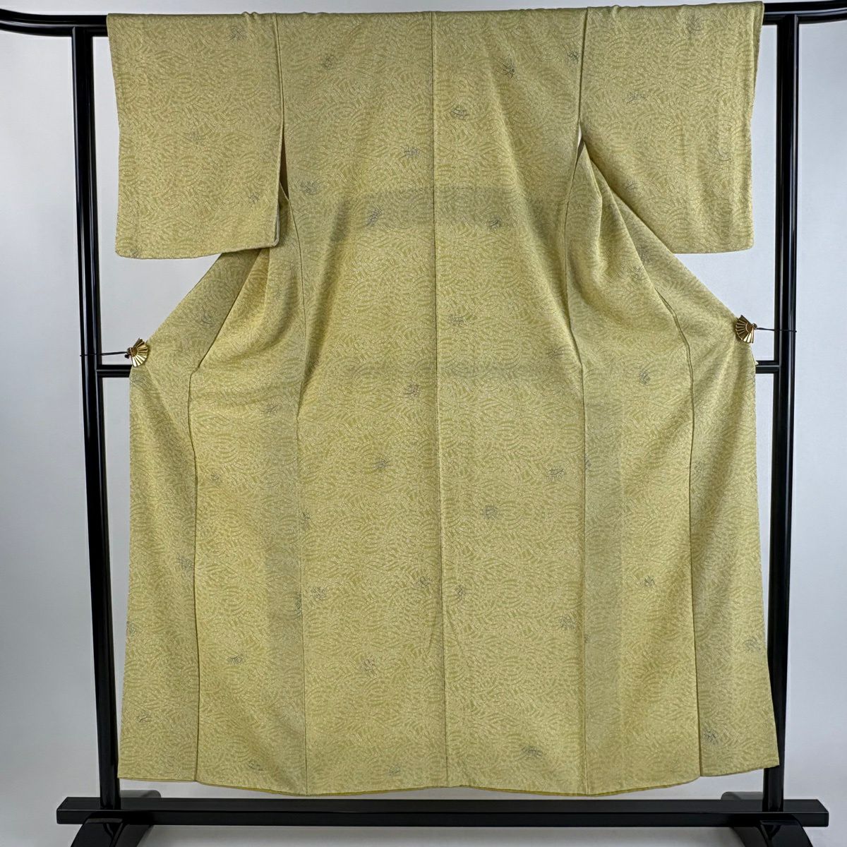 裄６７ｃｍ　上品な【ホタルぼかし】　お茶席・入学園式・お食事会にも　美品の小紋 裄67cm 上品な【ホタルぼかし】 お茶席・入学園式・お食事会にも