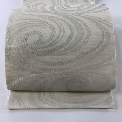 https://buysell.itembox.design/product/616/000002561633/000002561633-01-m.jpg