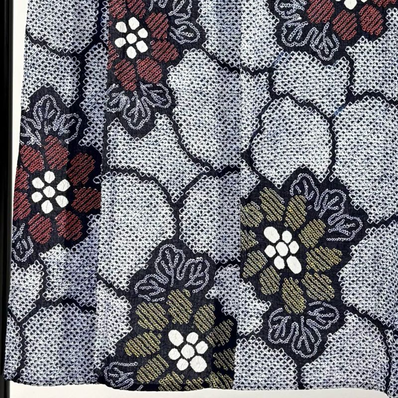 絞りの浴衣　菊花　身丈（肩から）153.5㎝ 新品 有松鳴海絞り 蝶 夏着物 仕付け糸付 トールサイズ“銀河を
