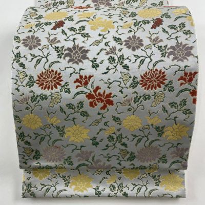 https://buysell.itembox.design/product/630/000002563064/000002563064-01-m.jpg