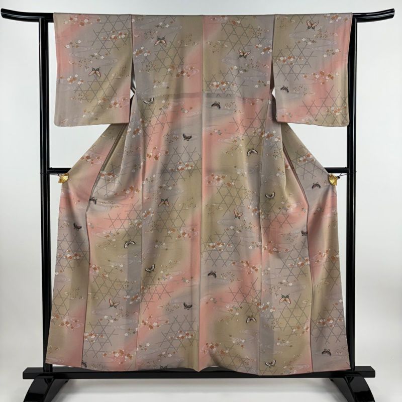 美品 洗える着物 袷 小紋 身丈163 裄66 辻が花風 洗濯済 kimono 美品 洗える着物 袷 小紋 身丈163 裄66 辻が花風 洗濯済 kimono