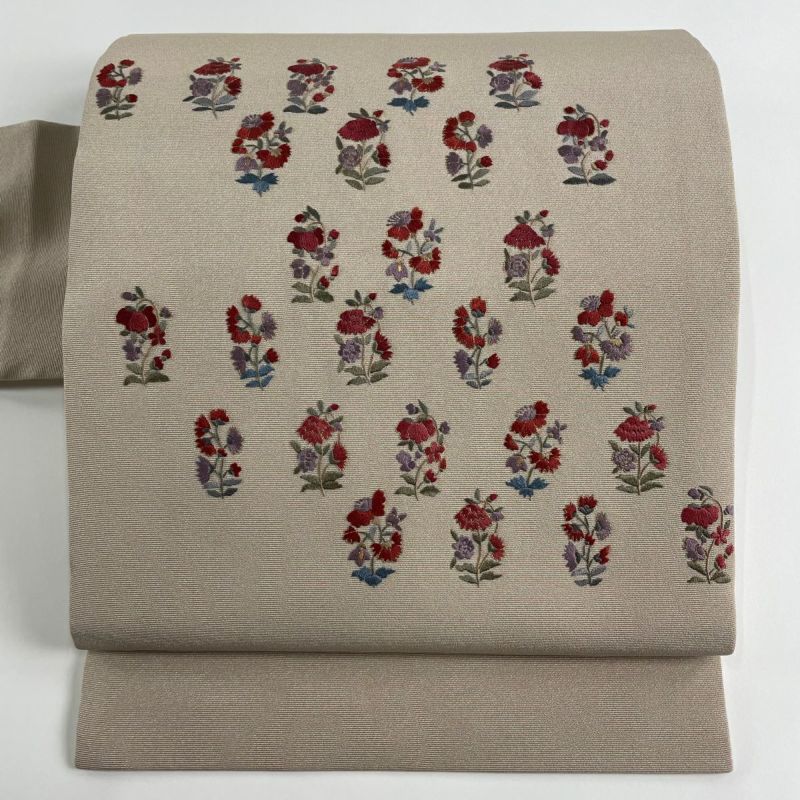 名古屋帯 美品 秀品 草花 刺繍 金糸 灰茶 正絹｜中古・古着