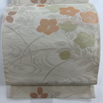 https://buysell.itembox.design/product/643/000002564365/000002564365-01-m.jpg