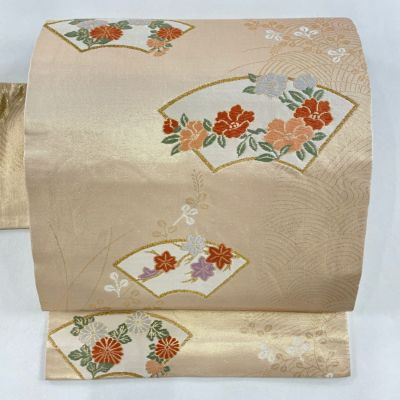 https://buysell.itembox.design/product/646/000002464604/000002464604-01-m.jpg
