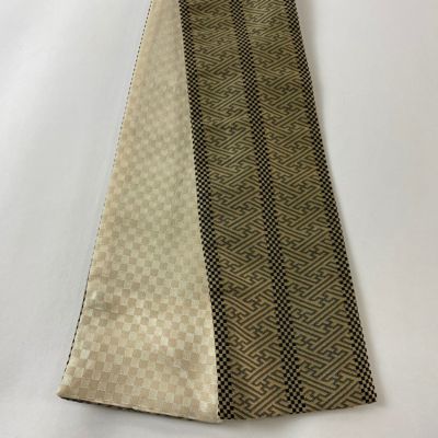 https://buysell.itembox.design/product/646/000002564624/000002564624-01-m.jpg
