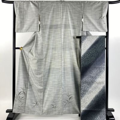 https://buysell.itembox.design/product/646/000002564680/000002564680-01-m.jpg