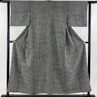 https://buysell.itembox.design/product/653/000002465360/000002465360-01-m.jpg