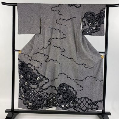 https://buysell.itembox.design/product/653/000002565317/000002565317-01-m.jpg