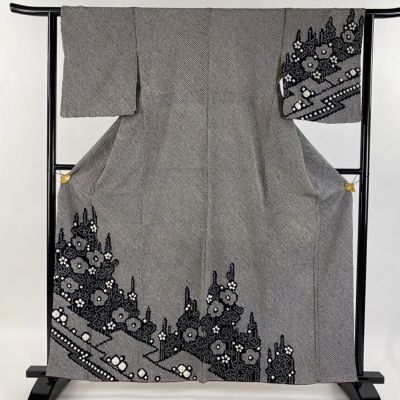 https://buysell.itembox.design/product/654/000002565403/000002565403-01-m.jpg