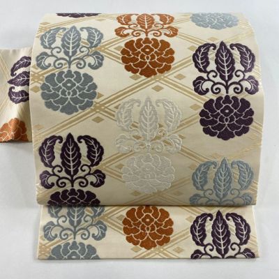 https://buysell.itembox.design/product/657/000002565714/000002565714-01-m.jpg