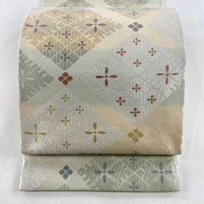 https://buysell.itembox.design/product/657/000002565771/000002565771-01-m.jpg