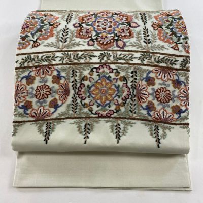 https://buysell.itembox.design/product/657/000002565773/000002565773-01-m.jpg