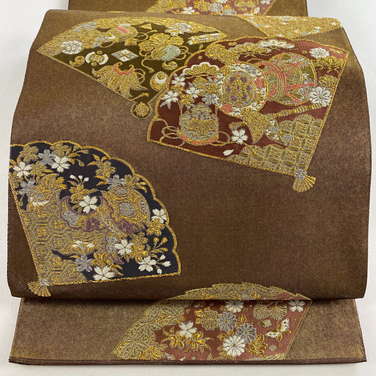 美品】 袋帯 名品 じゅらく 落款あり 扇面 花鳥 金糸 箔 金色 六通