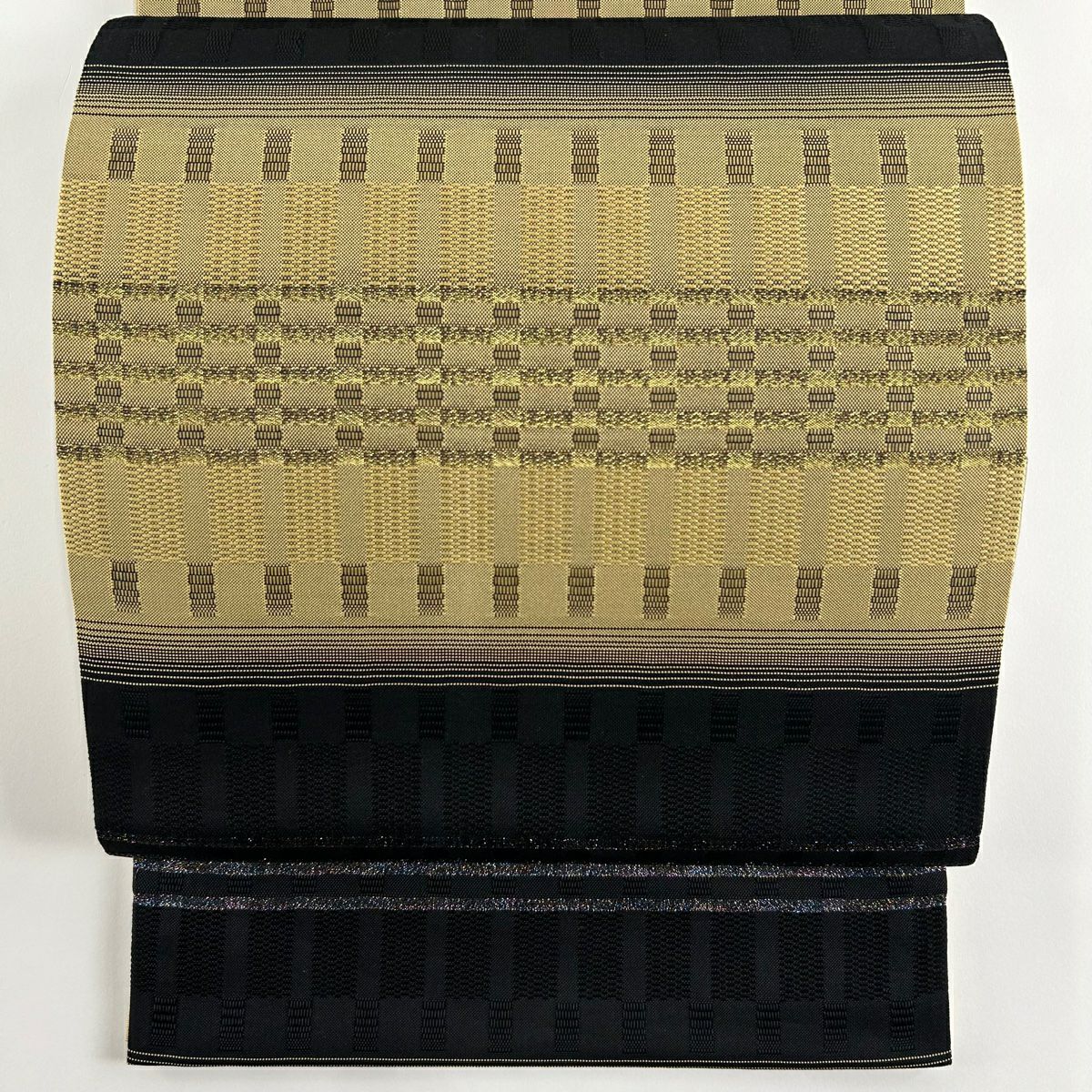 袋帯 美品 名品 竹 幾何学模様 箔 黒 全通 正絹｜中古・古着