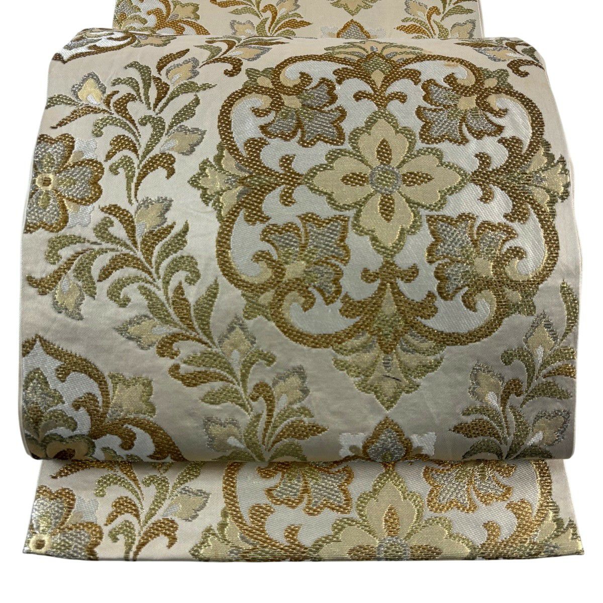 袋帯 秀品 川島織物 落款あり 華文 唐草 箔 金銀糸 ベージュ 六通 正絹