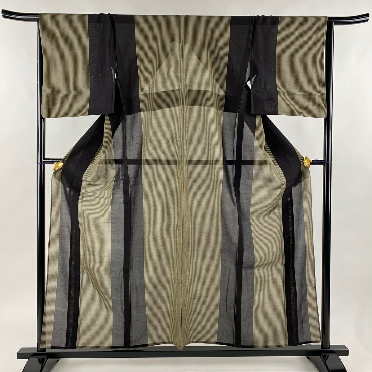 紬 身丈167.5cm 裄丈63cm S 薄物 夏紬 縞 幾何学 紺色 正絹 秀品