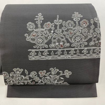 https://buysell.itembox.design/product/684/000002568404/000002568404-01-m.jpg