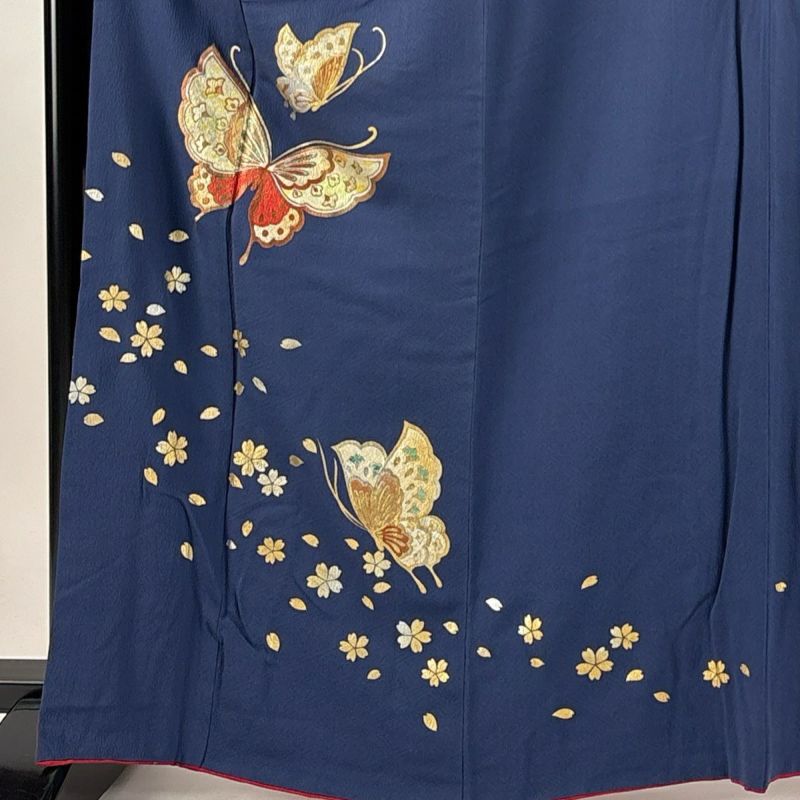 バニーちゃん2186 青緑色 花柄 小振袖 身丈150㌢裄64㌢袖丈68㌢ 振袖 身丈163cm 裄丈67.5cm L 袷 蝶 桜 金銀彩 紺色 正絹 秀品