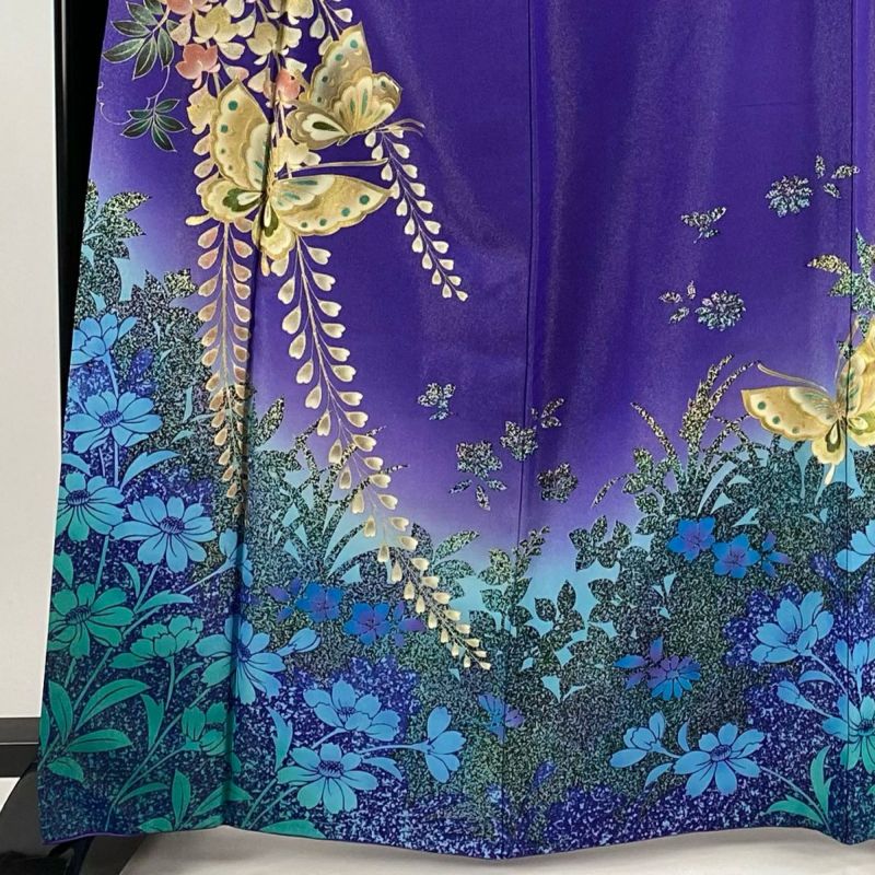 美品　銀通し　灰紫　金彩　花模様　逸品　振袖　フルセット 振り袖 くすみカラー古典 グレー/ブラウン/ダスティーカラー 牡丹柄