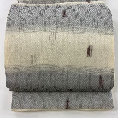 https://buysell.itembox.design/product/688/000002568846/000002568846-01-m.jpg