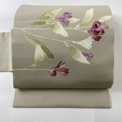 https://buysell.itembox.design/product/689/000002568915/000002568915-01-m.jpg