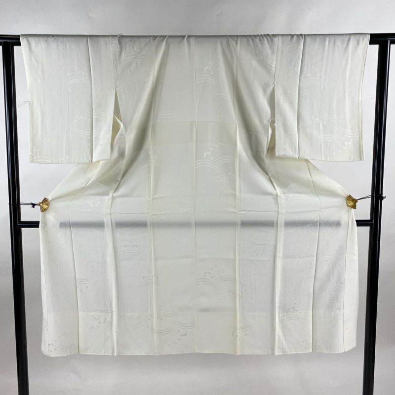 長襦袢 身丈123cm 裄丈61cm S 地紋 クリーム 正絹 美品 秀品 長襦袢 身丈123cm 裄丈61cm S 地紋 クリーム 正絹 美品 秀品