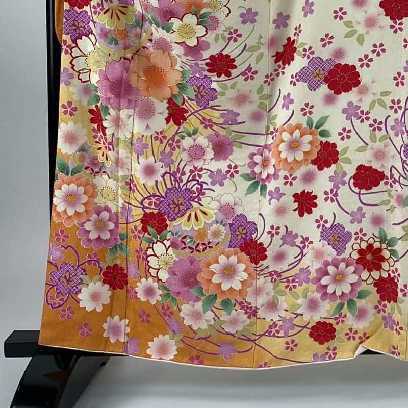 絞り振袖 豪華 金彩 紋意匠 身丈 160cm 細身の方用 振袖 豪華 金彩 金刺繍 紋意匠 桜 身丈160cm 撥水加工済 - メルカリ
